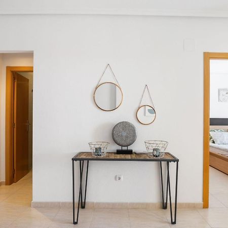 Nice Modern 2 Bed Apartment In Torrievieja Торевиеха Екстериор снимка