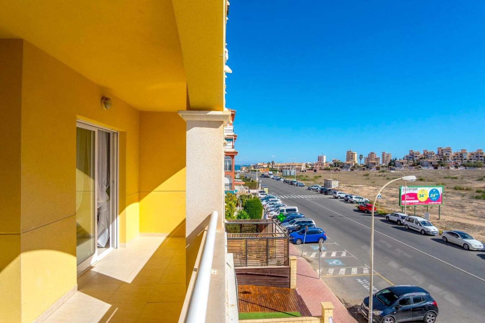 Nice Modern 2 Bed Apartment In Torrievieja Торевиеха Екстериор снимка